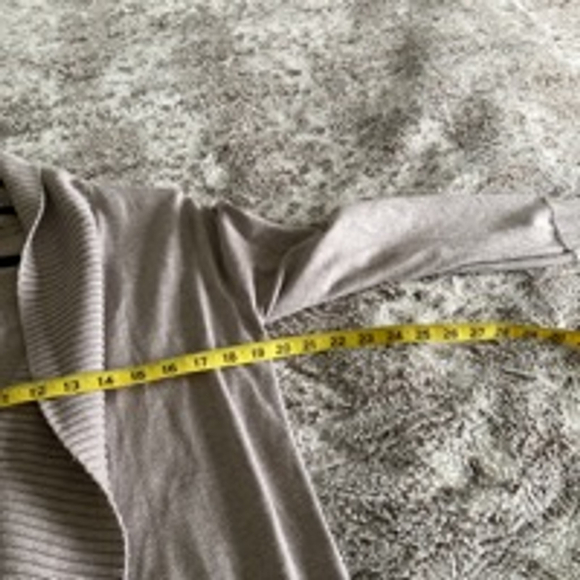 Women's Joan Vass Studio Beige Cardigan Size L - Picture 5 of 6